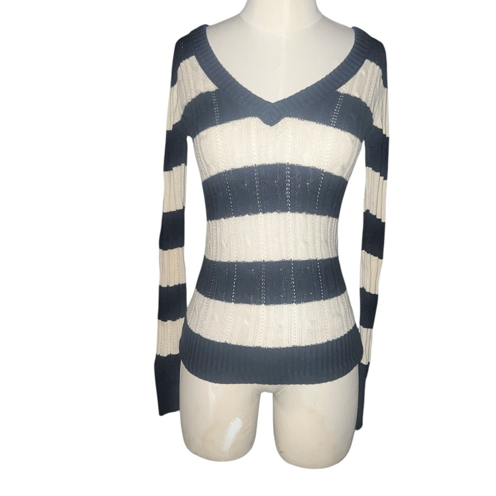 Arizona Jean Company Striped V-Neck Sweater in Navy and Cream